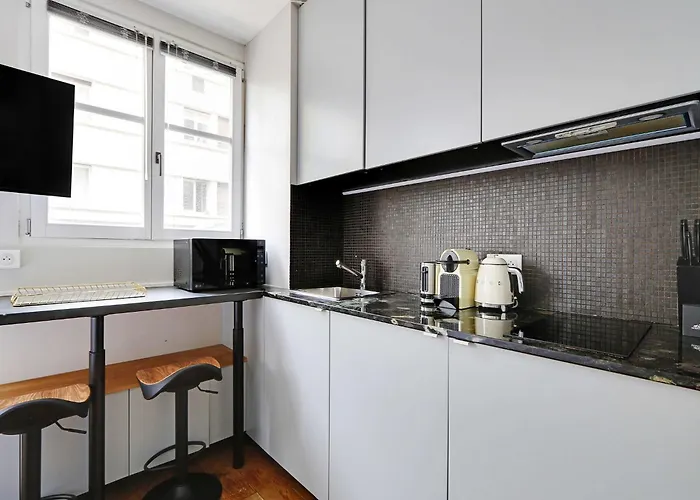 Charming - - Mobility Lease Appartement